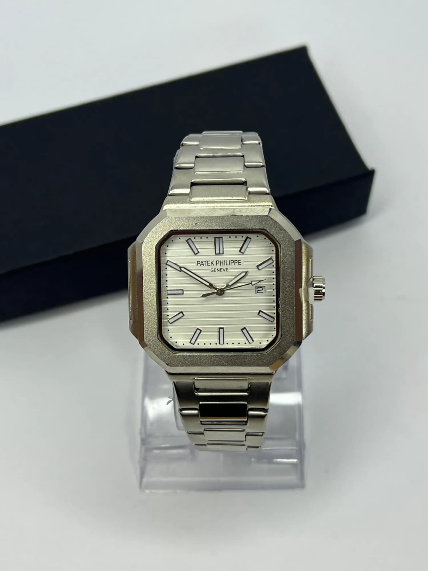Patek Philippe Cubitus-style